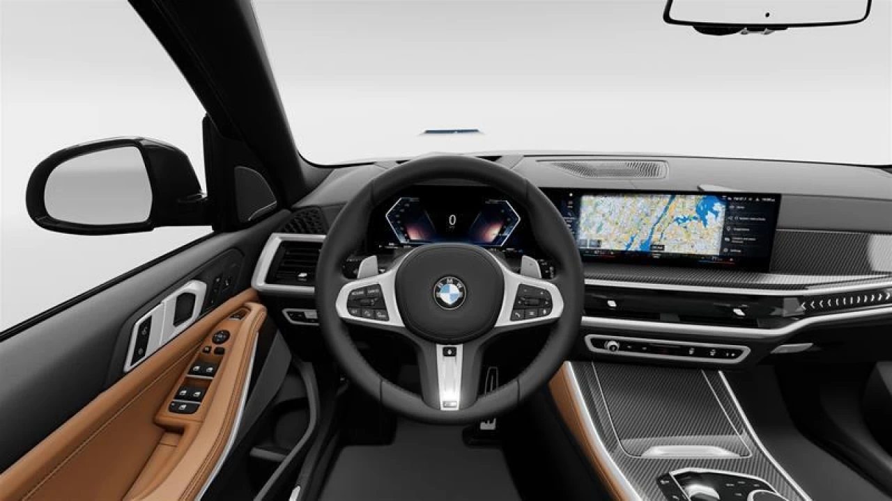 2025 BMW X5 xDrive40i Main Image