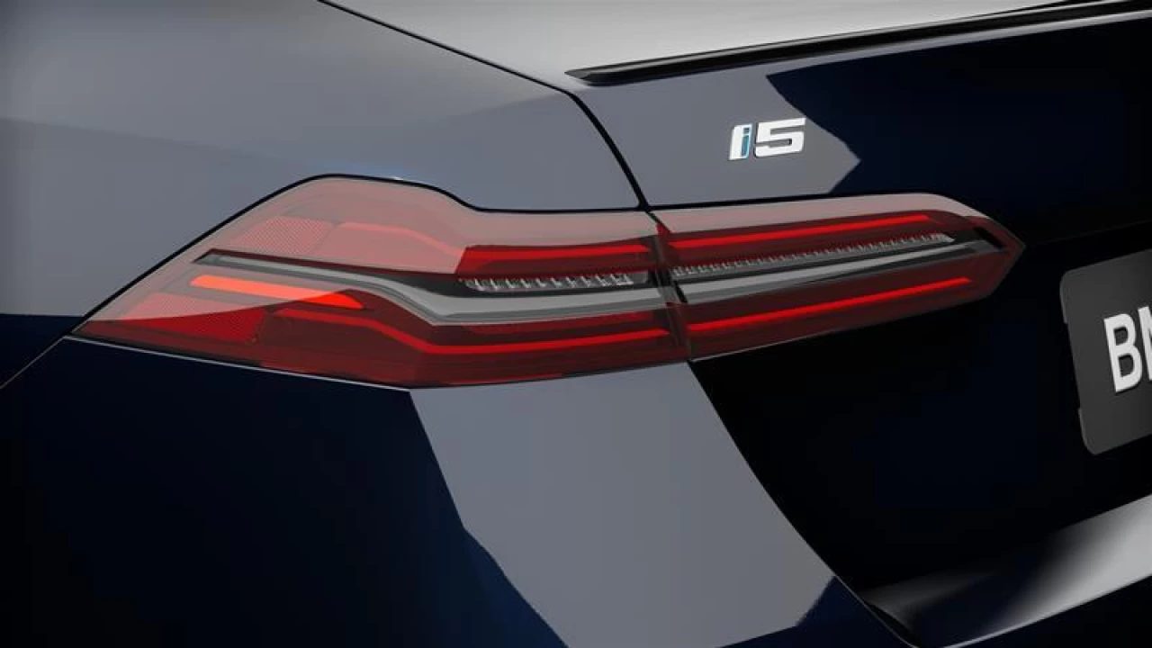 2025 BMW i5 xDrive40 Sedan Image principale