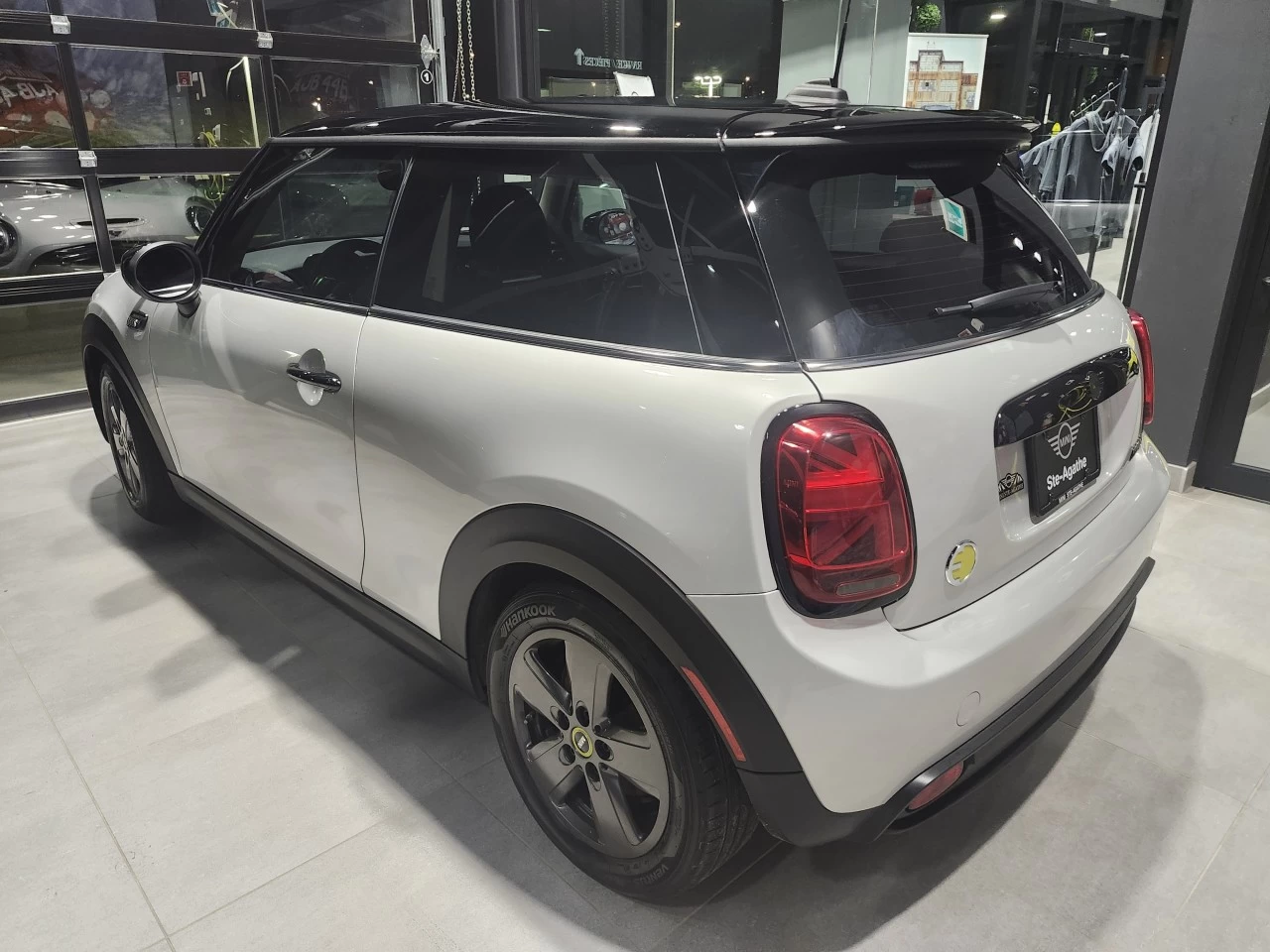 2022 Mini Cooper SE Image principale