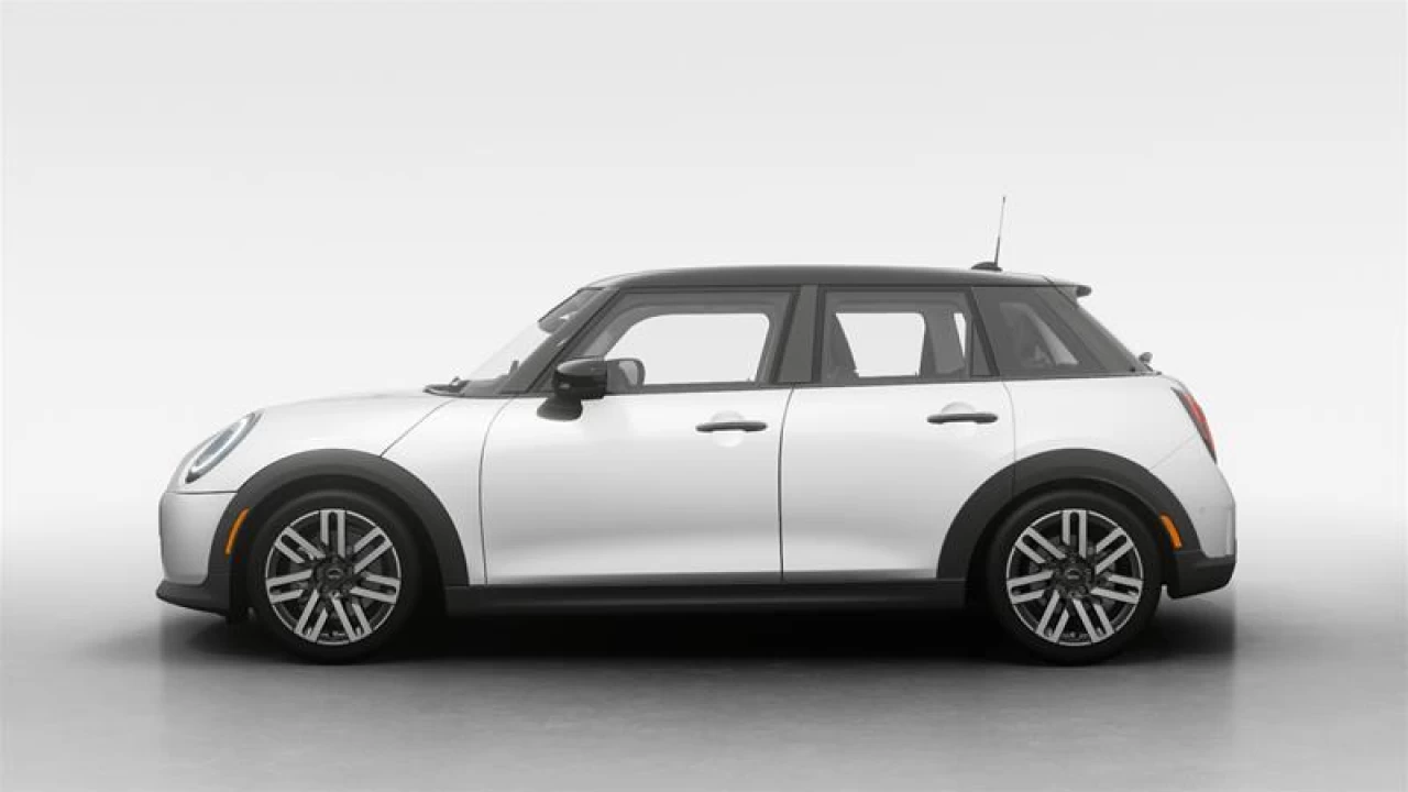 2025 MINI COOPER C 5 Door Main Image