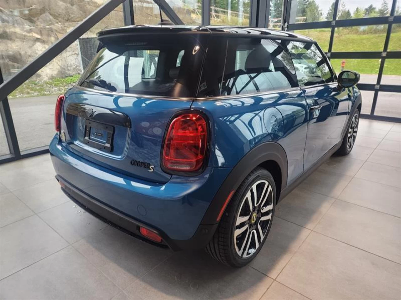 2024 MINI Cooper SE 3 Door Image principale