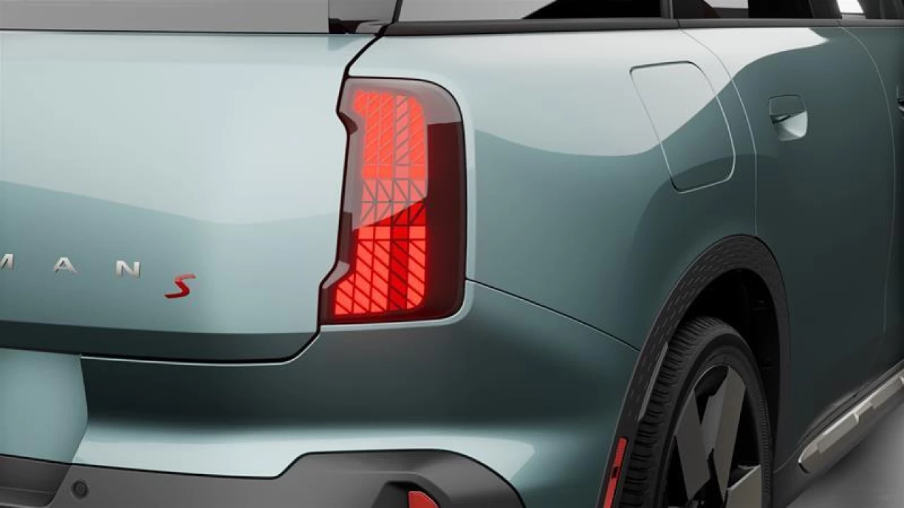 2025 MINI Countryman Cooper S ALL4 Main Image