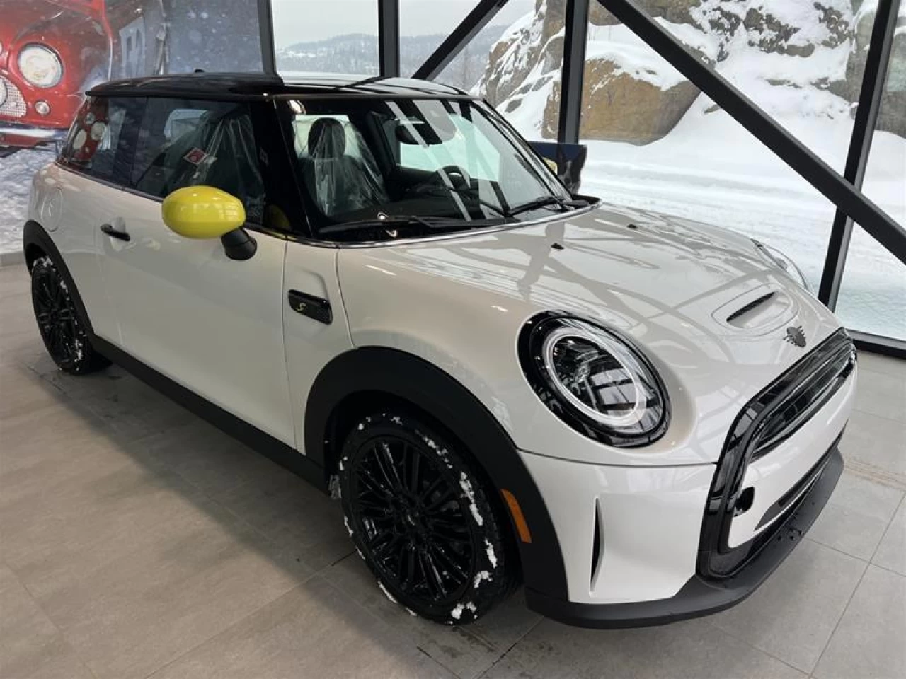 2024 MINI Cooper SE 3 Door Main Image