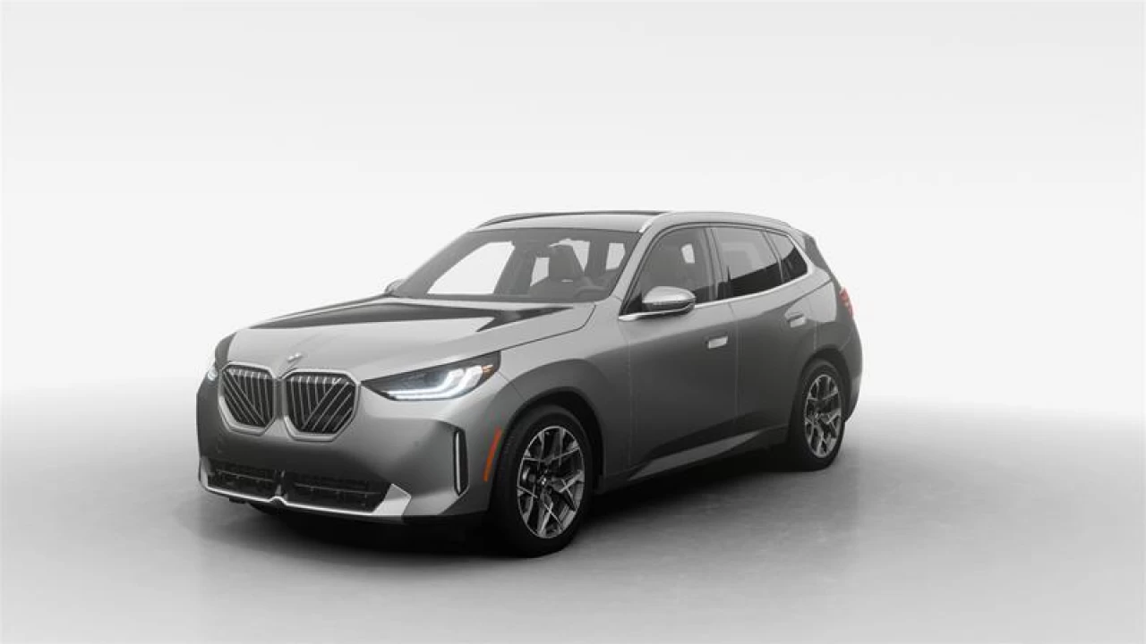 2025 BMW X3 30 xDrive Main Image