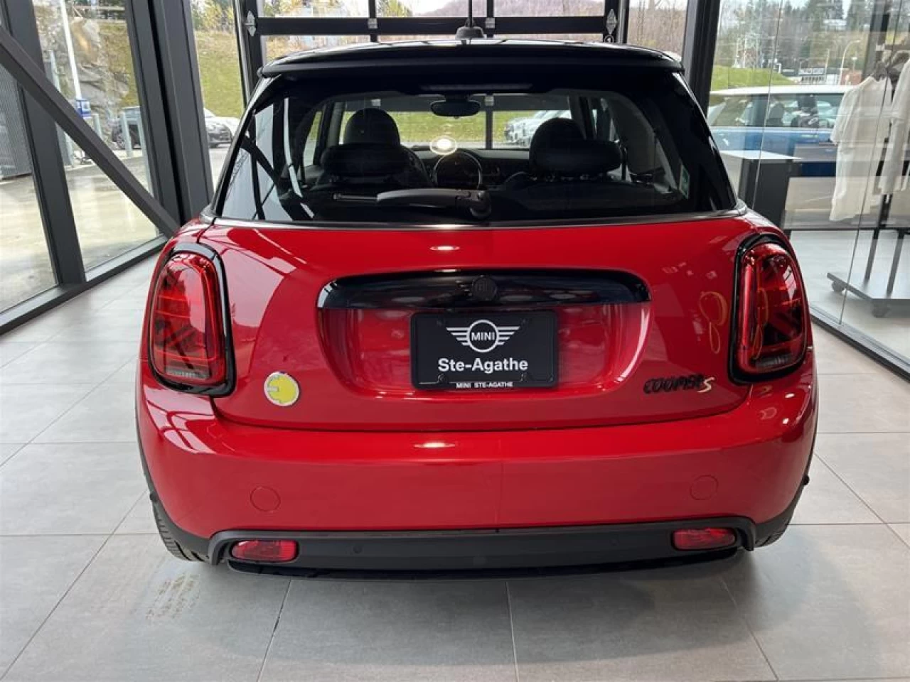 2024 MINI Cooper SE 3 Door Image principale