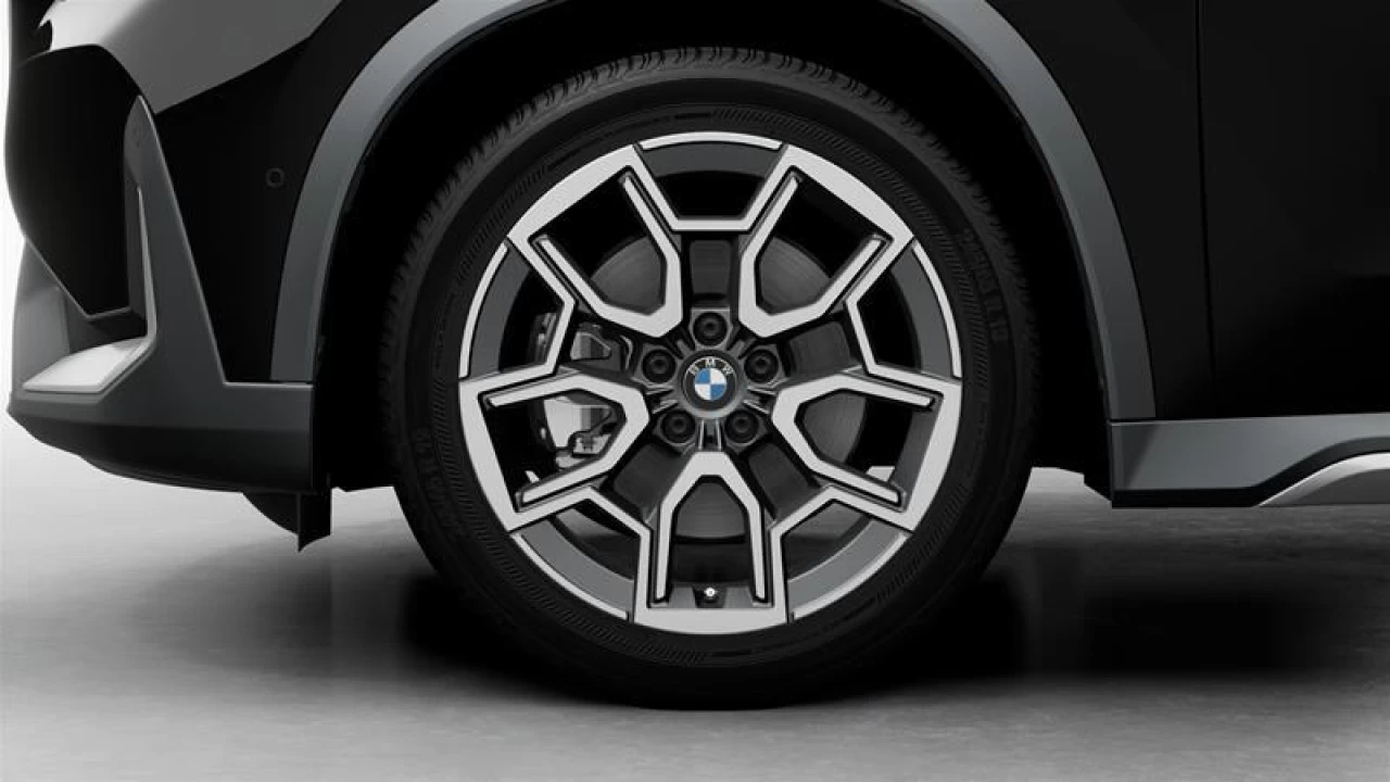 2025 BMW X1 xDrive28i Image principale