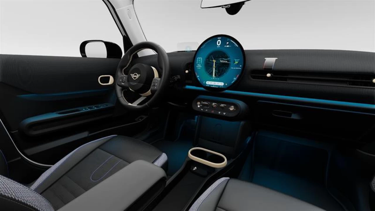 2025 MINI COOPER C 5 Door Main Image