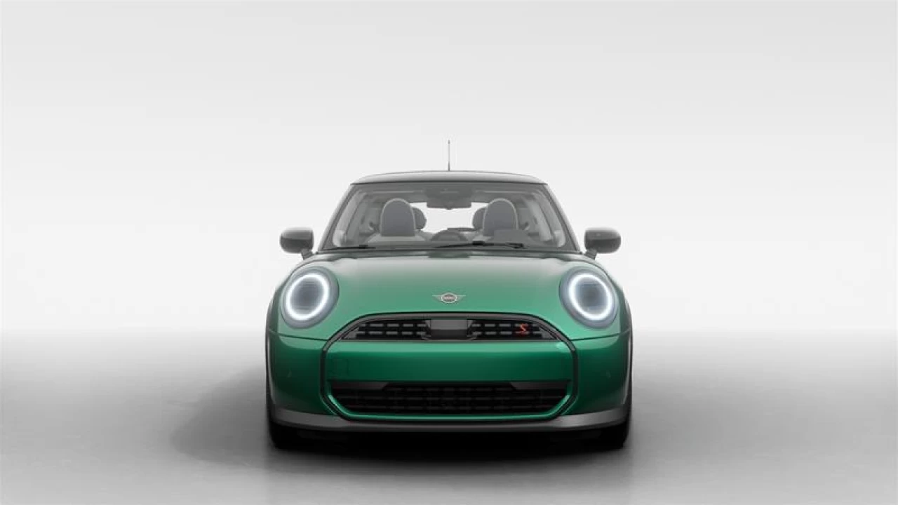 2025 MINI COOPER S 3 Door Main Image