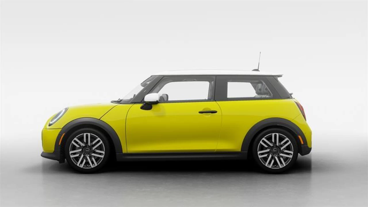 2025 MINI COOPER S 3 Door Main Image