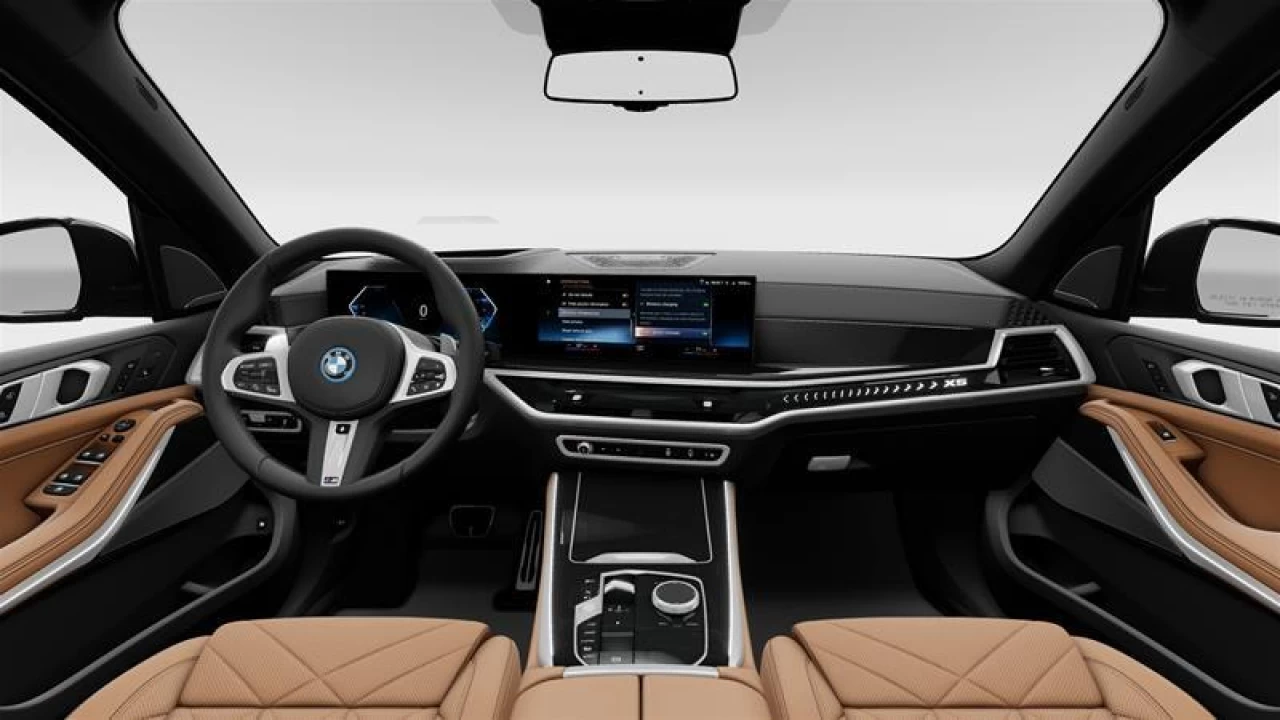 2025 BMW X5 xDrive50e Image principale