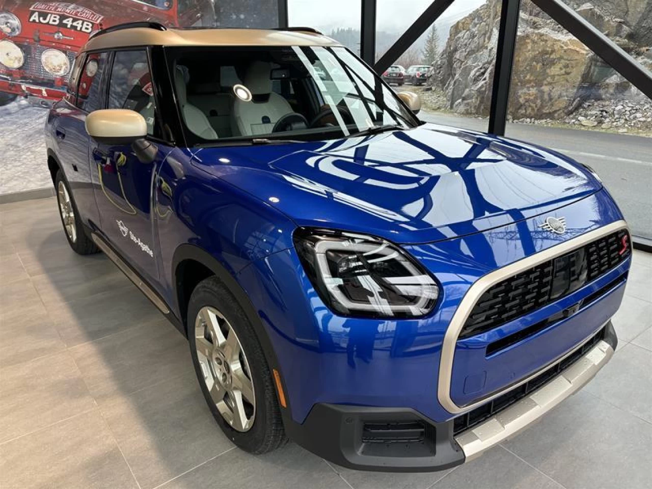 2025 MINI Countryman Cooper S ALL4 Main Image