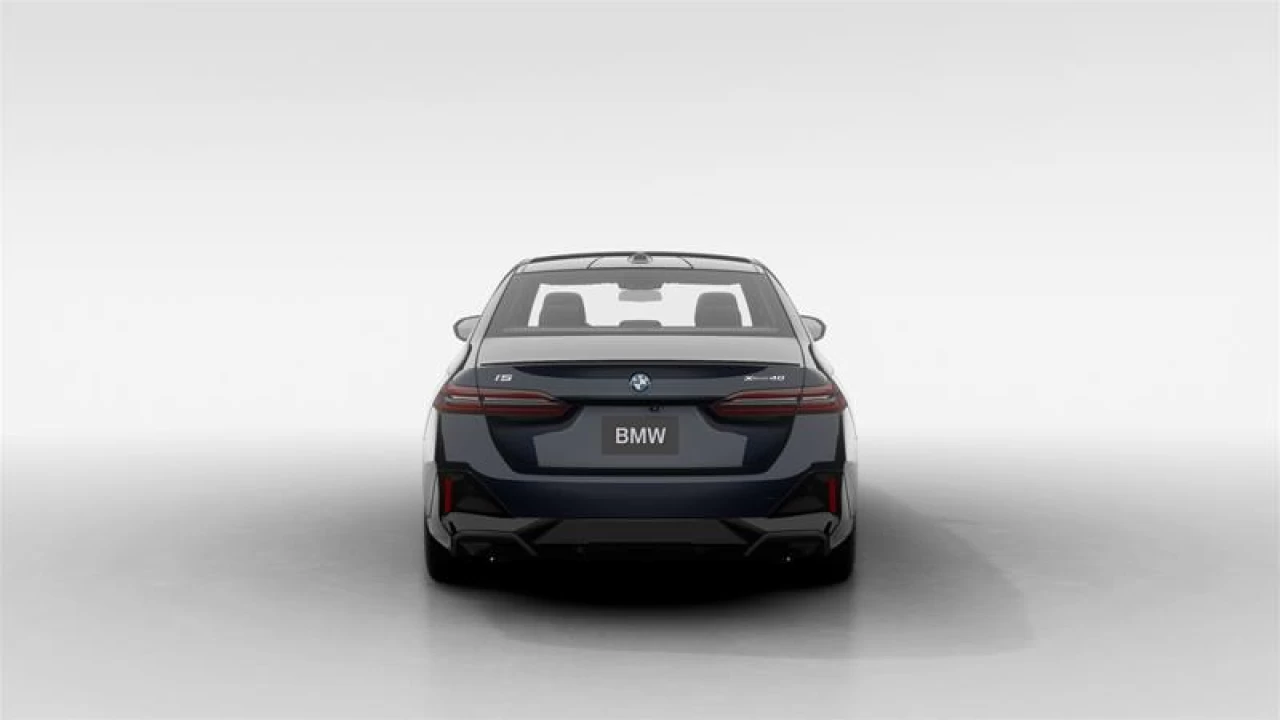 2025 BMW i5 xDrive40 Sedan Image principale