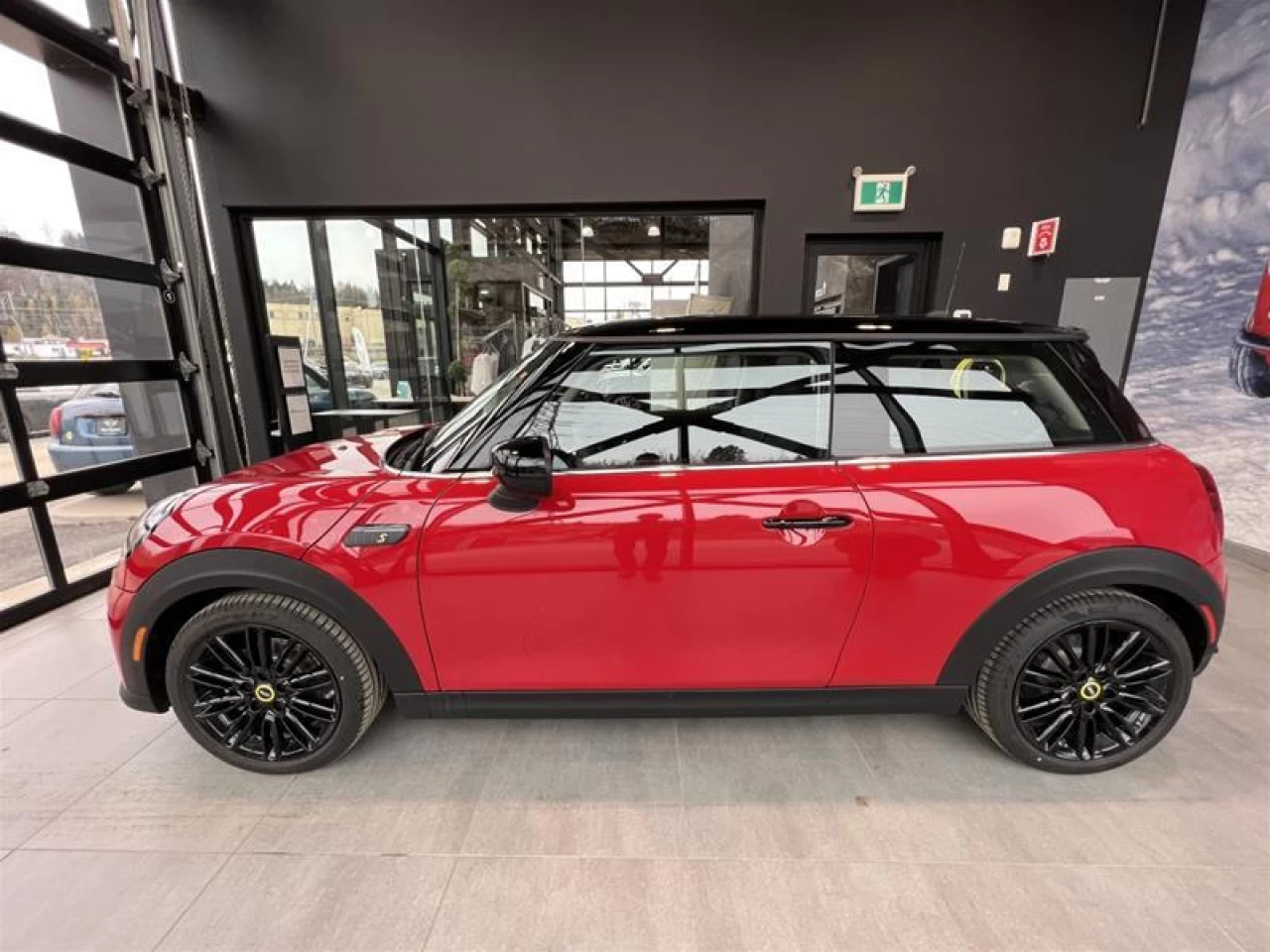 2024 MINI Cooper SE 3 Door Image principale