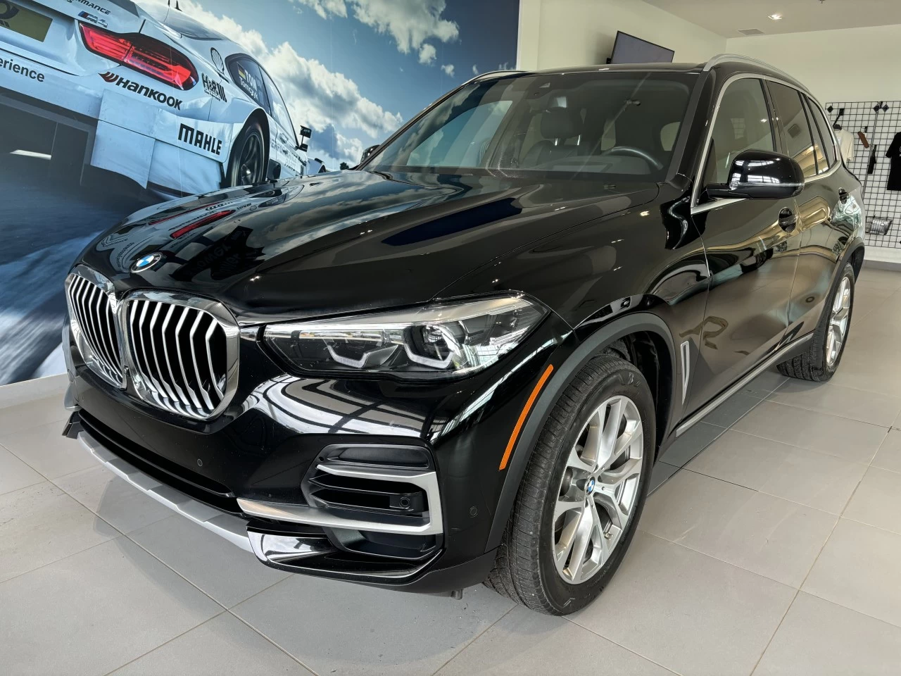 2023 BMW X5 xDrive40i Main Image