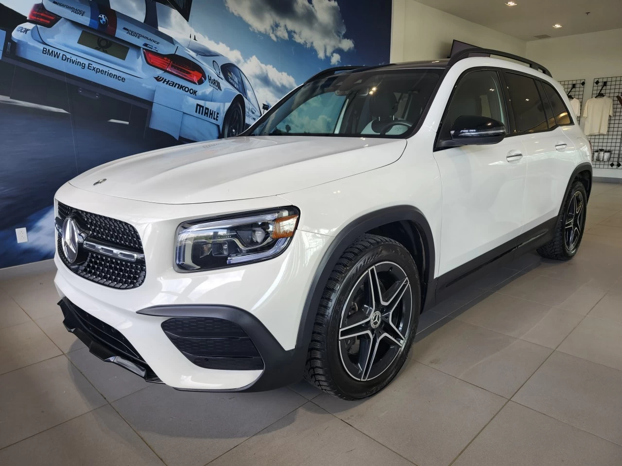 2020 Mercedes-Benz GLB GLB 250 Main Image