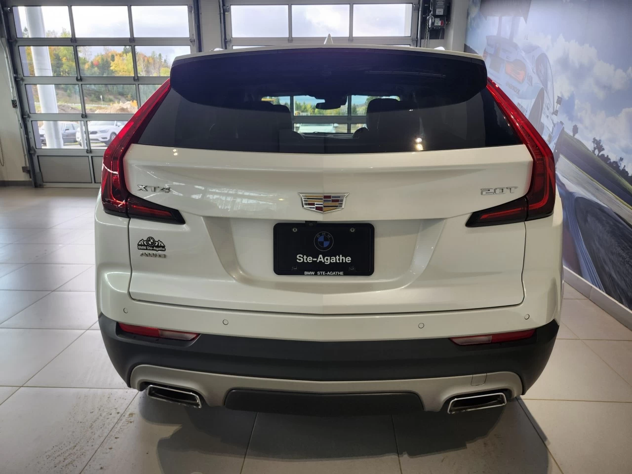 2019 Cadillac XT4 AWD Premium Luxury Main Image