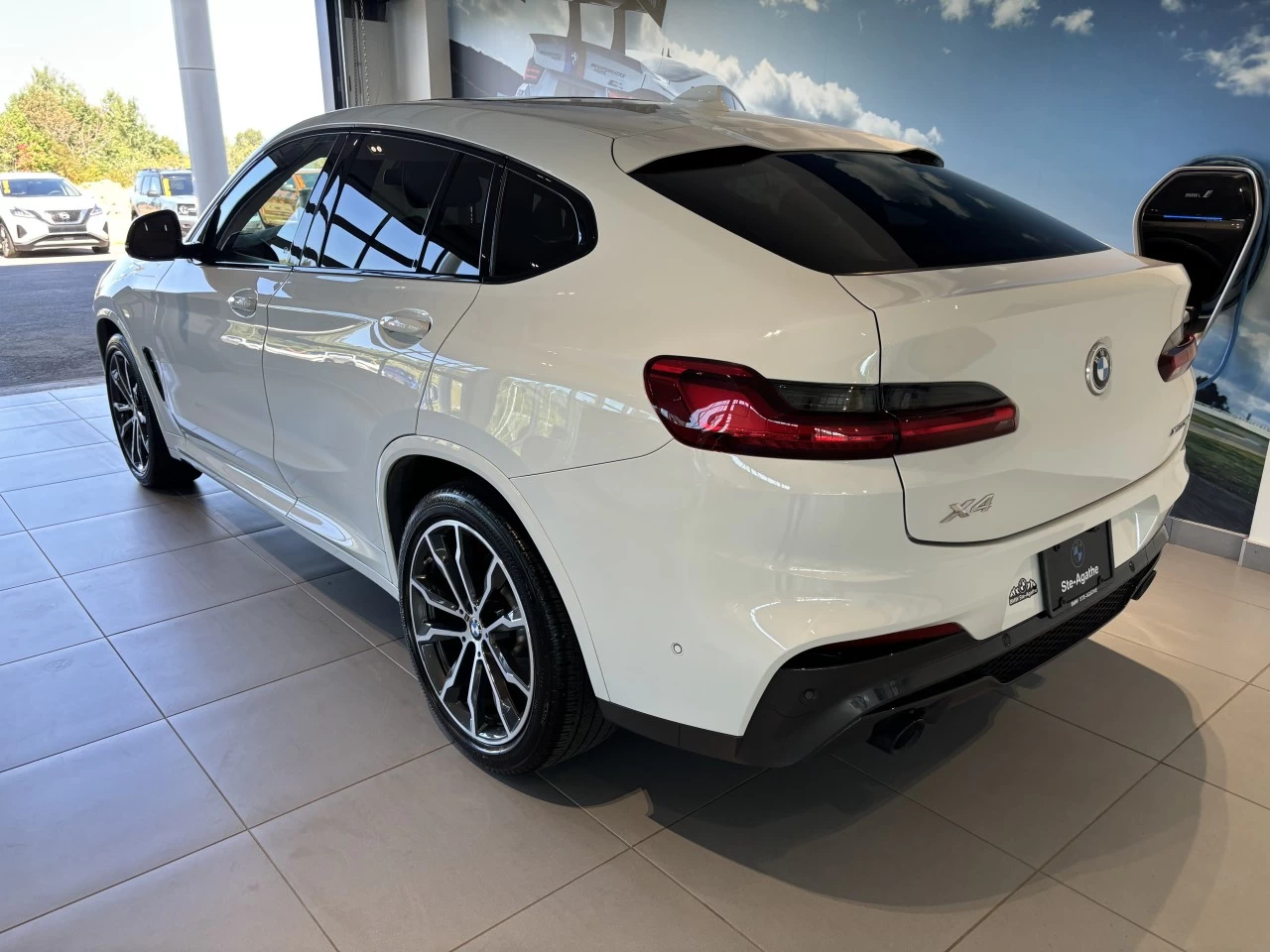 2021 BMW X4 xDrive30i Main Image