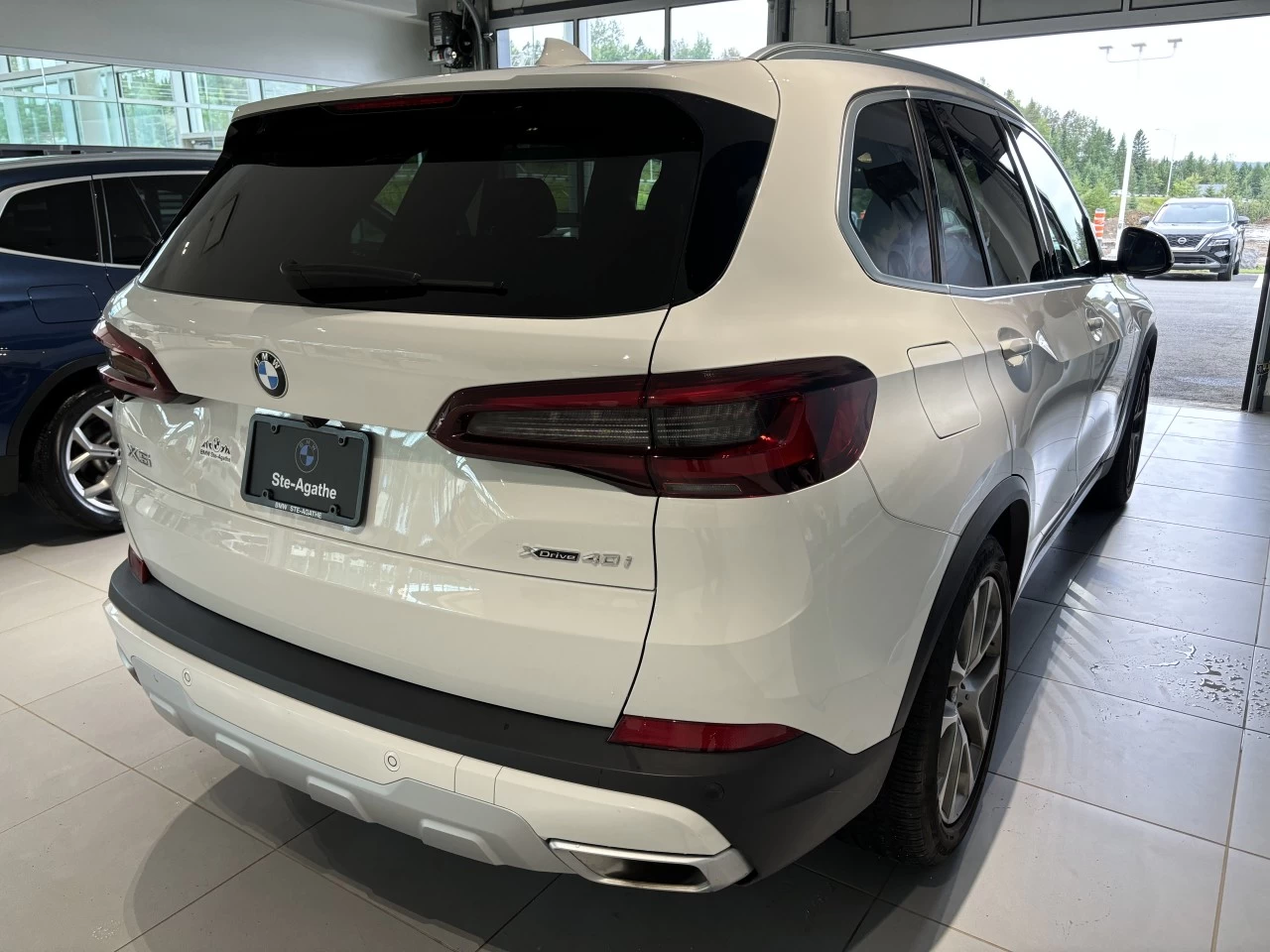 2023 BMW X5 xDrive40i Main Image