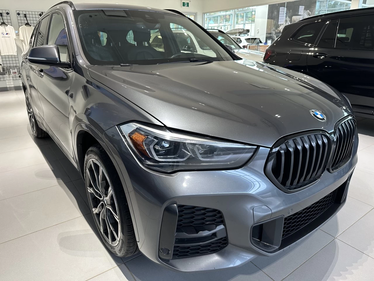 2021 BMW X1 xDrive28i Main Image