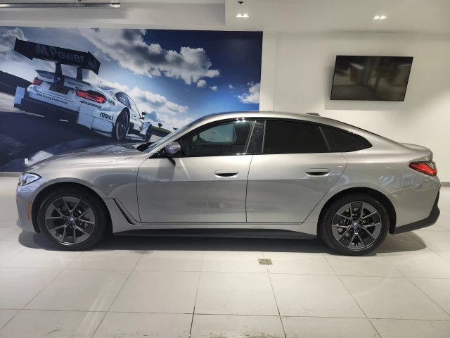 BMW i4 eDrive35 2023