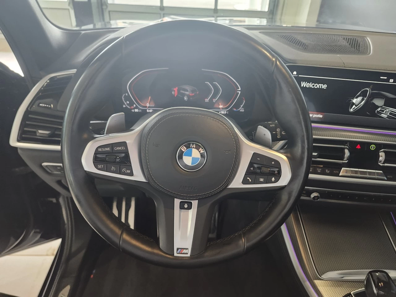 2022 BMW X5 xDrive40i Main Image