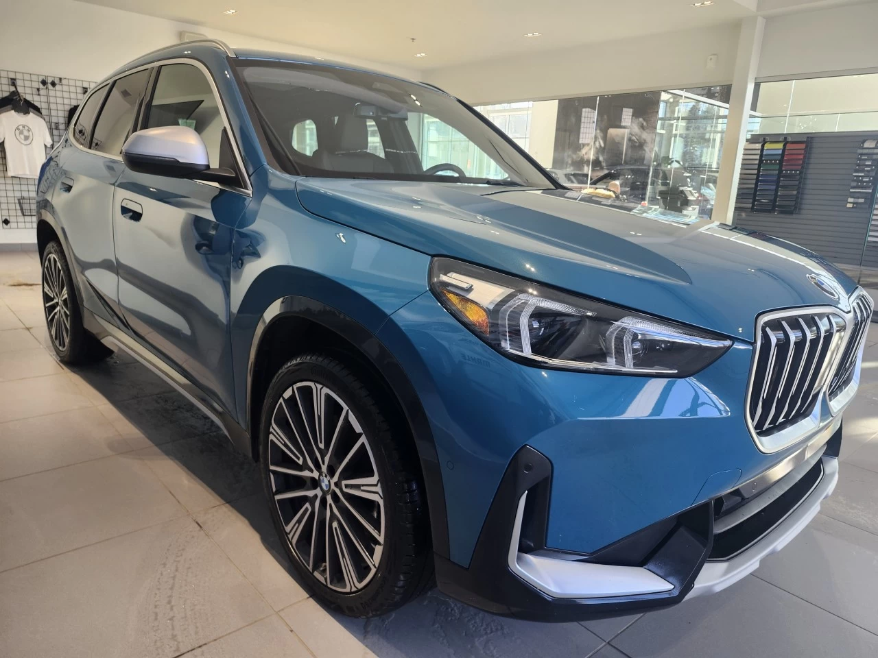 2024 BMW X1 xDrive28i Image principale