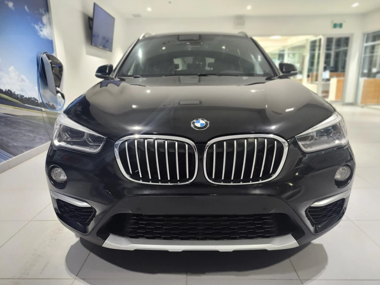 2019 BMW X1 xDrive28i Main Image