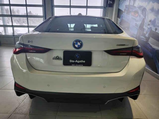 BMW i4 eDrive35 2023