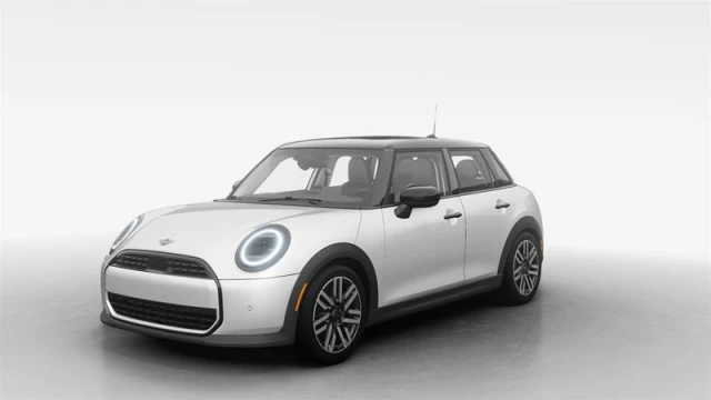 MINI COOPER C 5 Door 2025