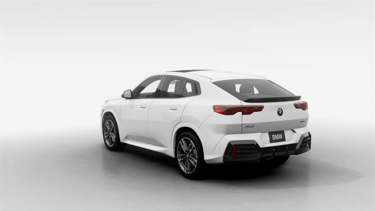 2025 BMW X2 xDrive28i Image principale