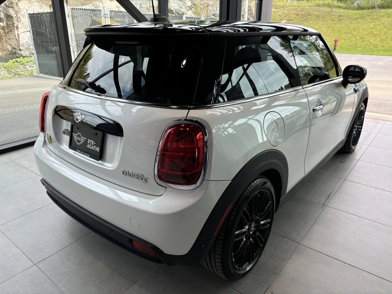 2024 Mini Cooper SE Image principale