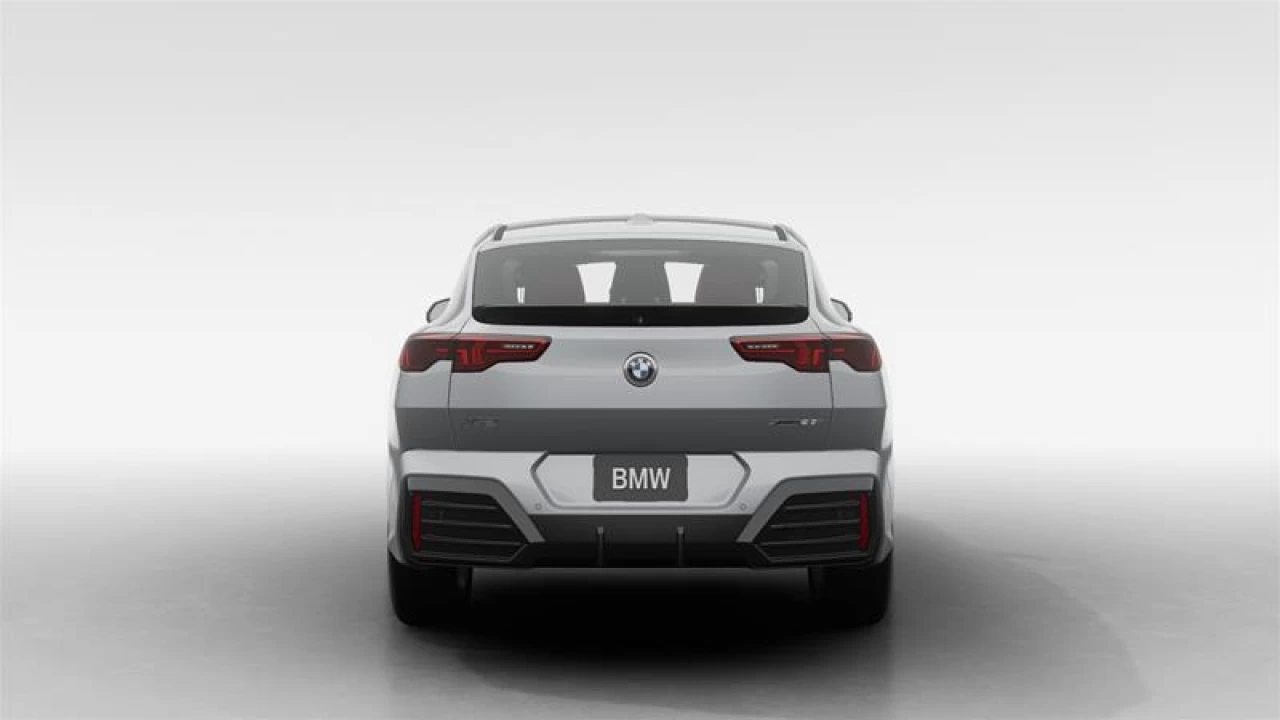 2025 BMW X2 xDrive28i Image principale