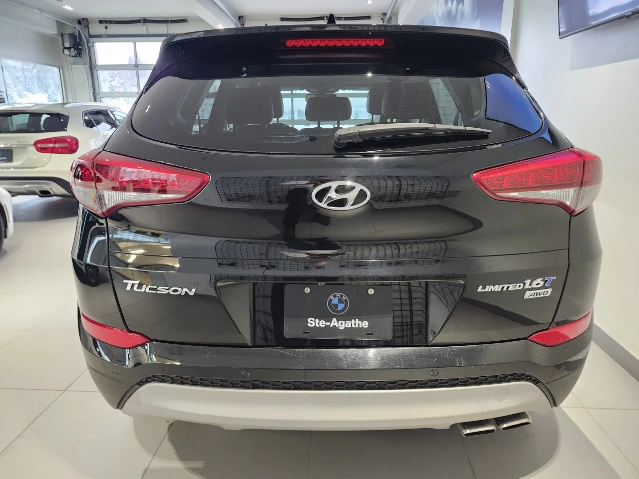 2017 Hyundai Tucson Limited Main Image