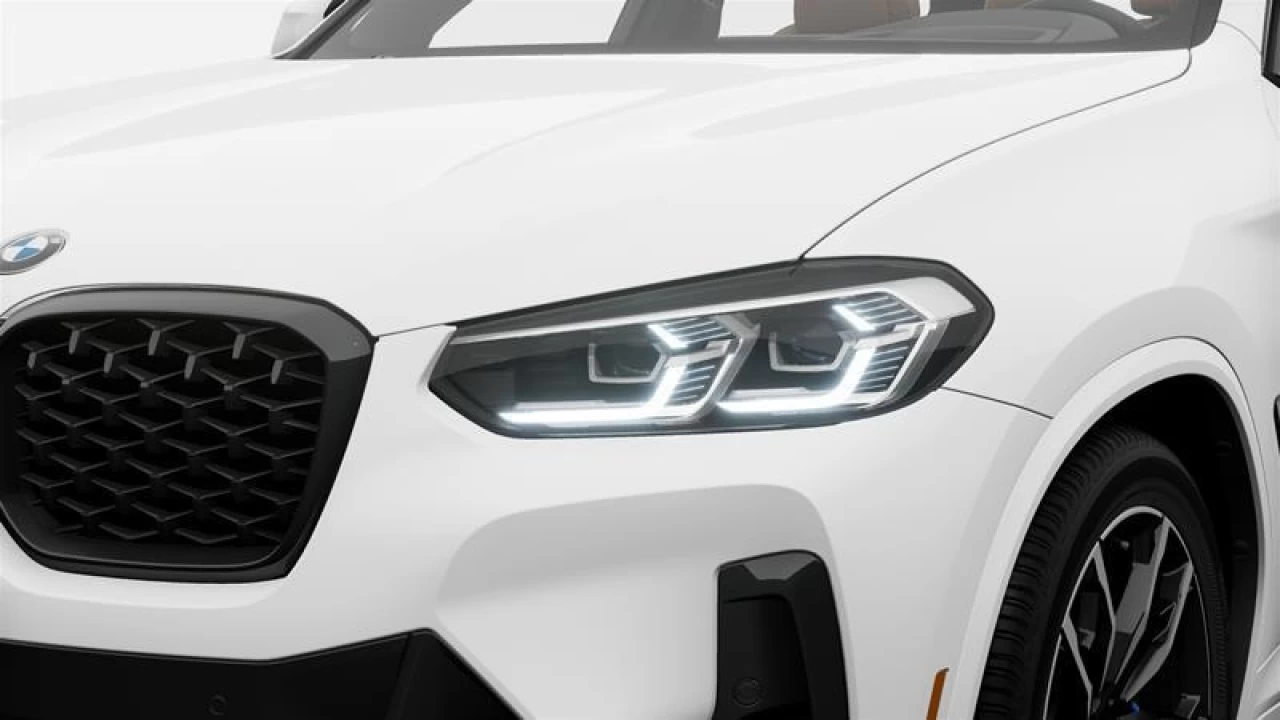 2024 BMW X4 xDrive30i Main Image