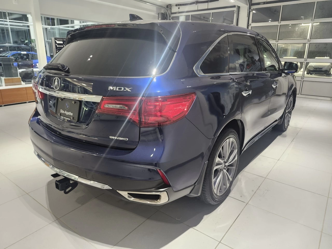 2019 Acura MDX Tech Main Image