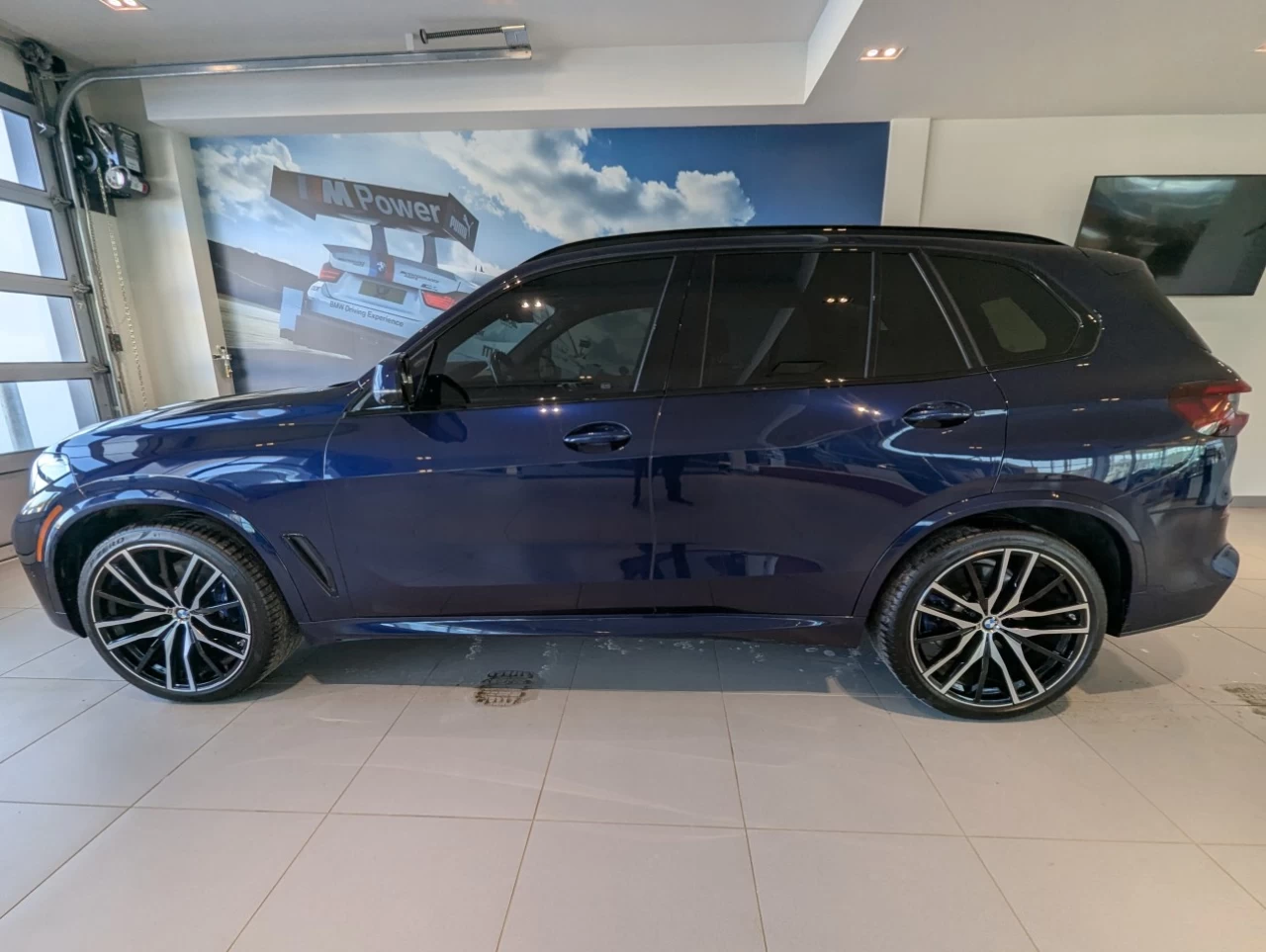 2021 BMW X5 xDrive40i Main Image