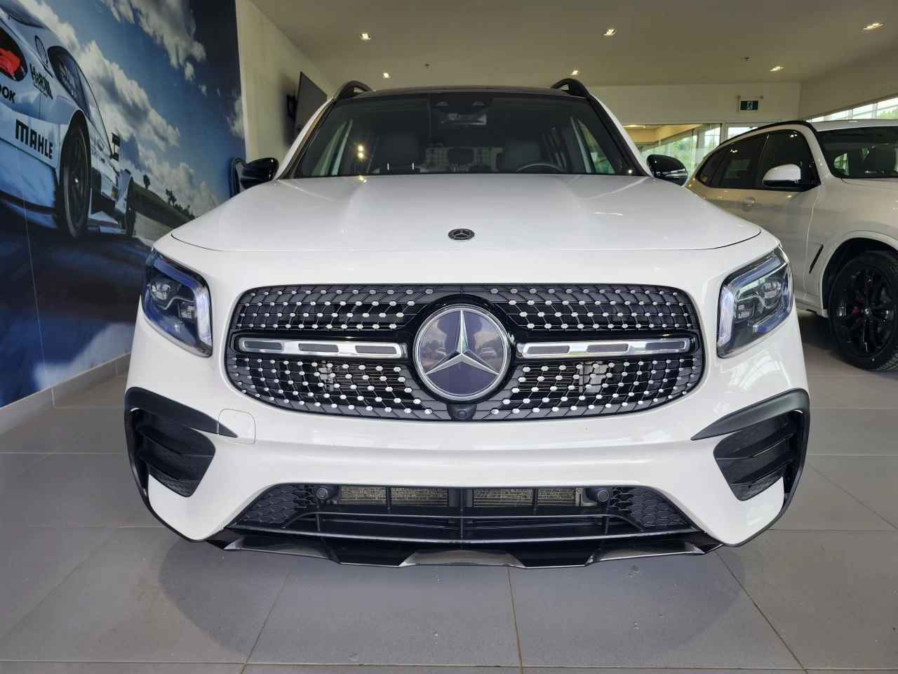 2020 Mercedes-Benz GLB GLB 250 Main Image