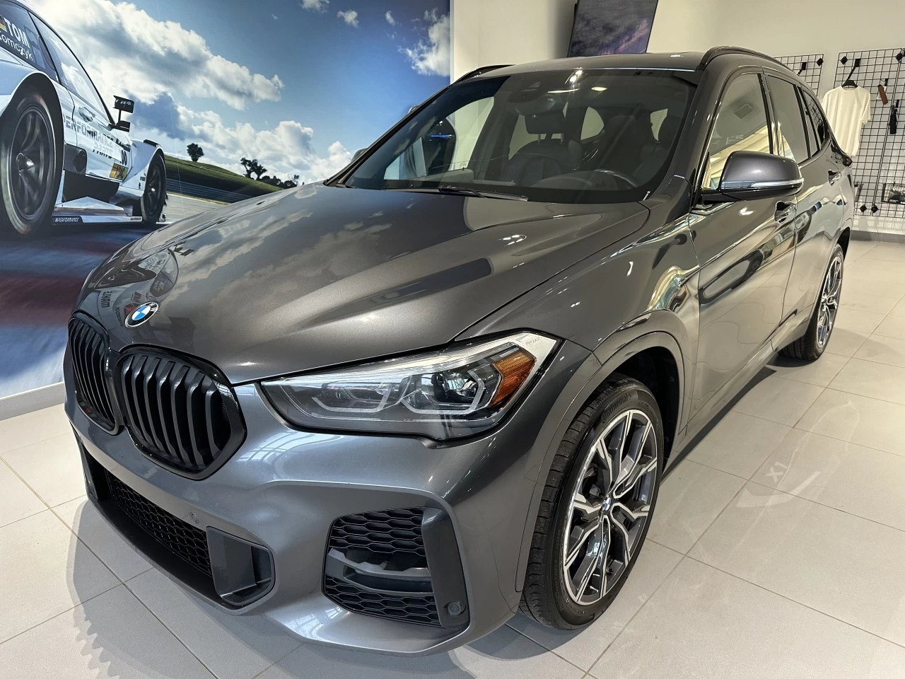 2021 BMW X1 xDrive28i Image principale