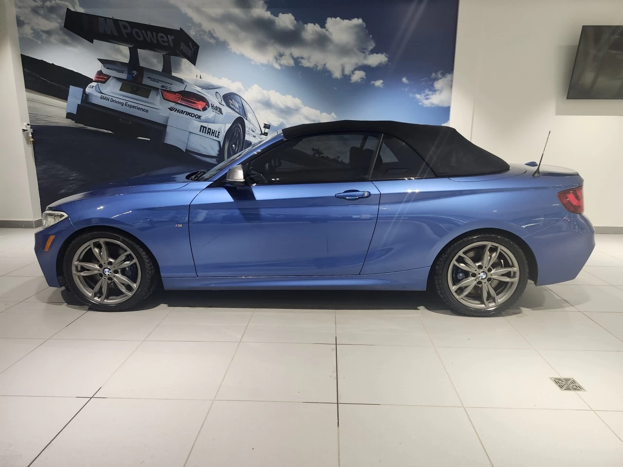 2016 BMW M235i xDrive M235i xDrive Convertible Main Image