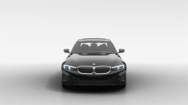 BMW 330i xDrive Sedan 2025