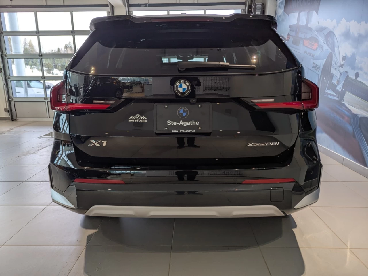 2024 BMW X1 xDrive28i Image principale