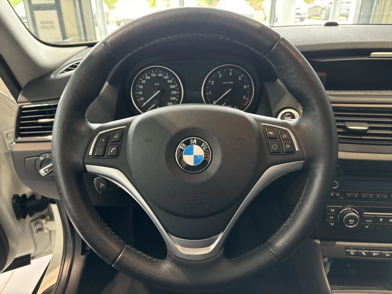 2015 BMW X1 xDrive28i Main Image