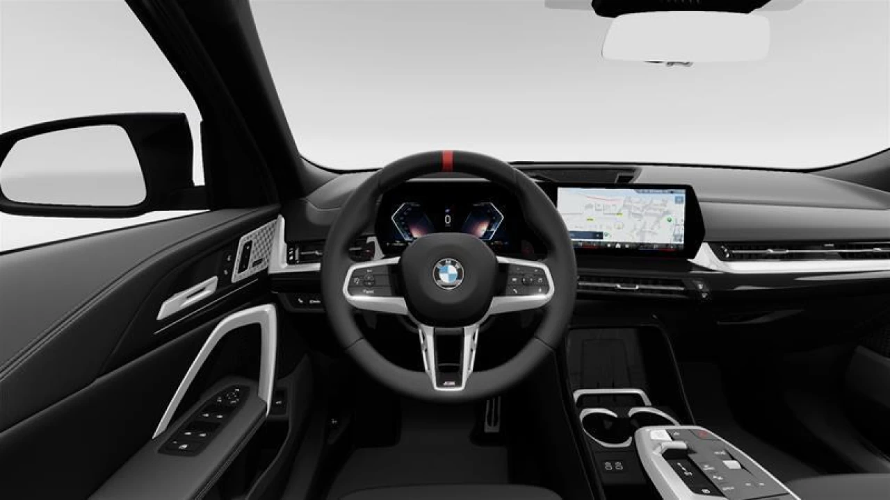 2025 BMW X2 xDrive28i Main Image