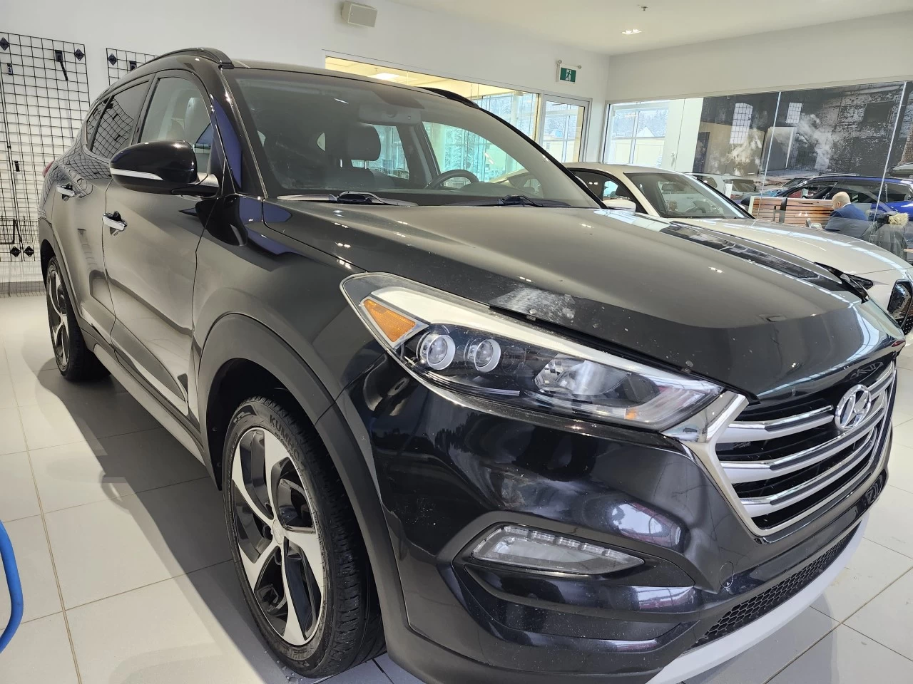 2017 Hyundai Tucson Limited Main Image