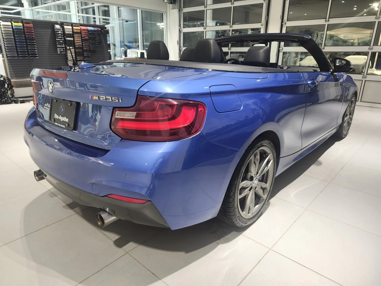 2016 BMW M235i xDrive M235i xDrive Convertible Main Image