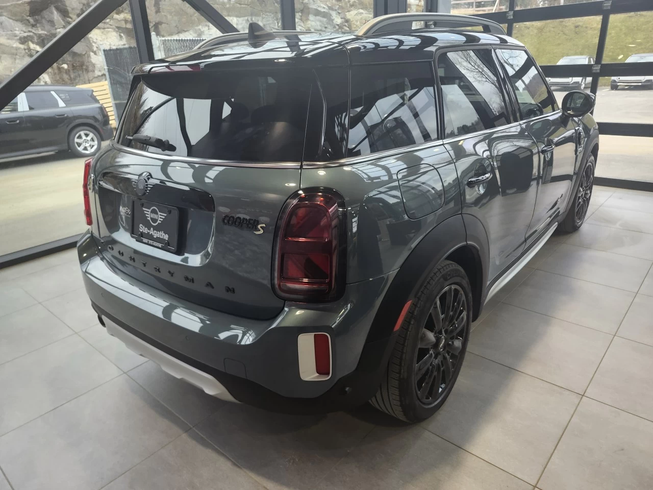 2022 Mini Cooper Countryman Cooper SE Image principale