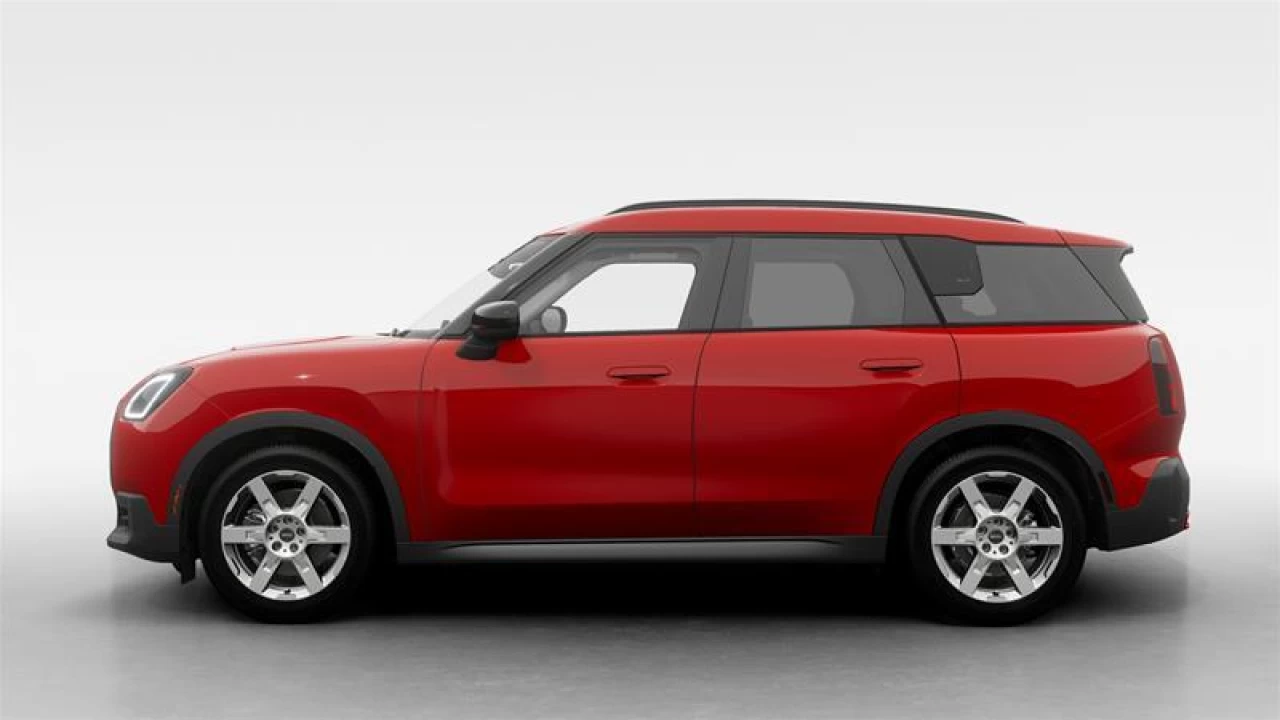 2025 MINI Countryman SE ALL4 Main Image