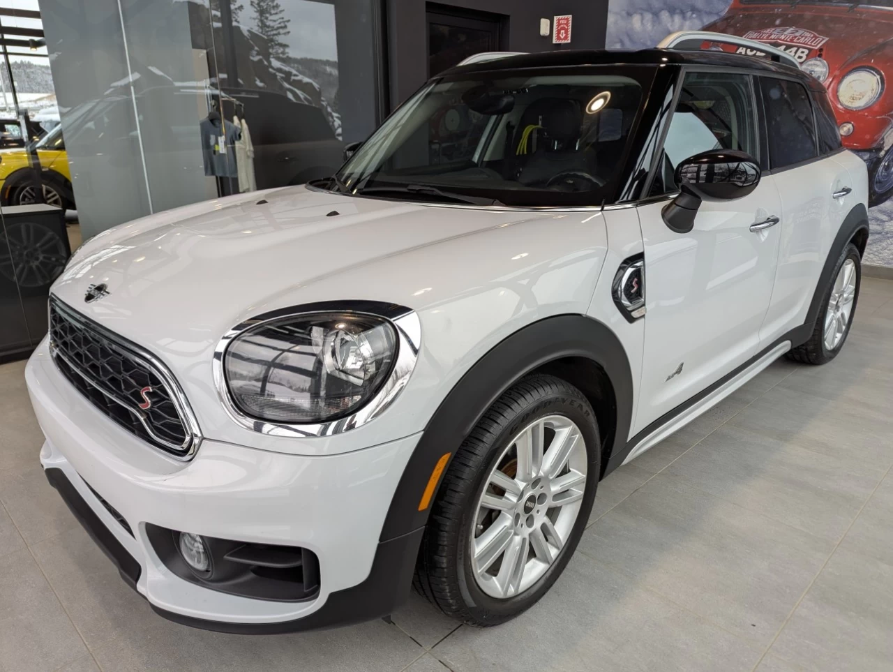 2020 Mini Cooper Countryman Cooper S Main Image