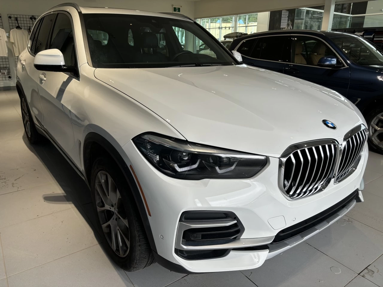 2023 BMW X5 xDrive40i Main Image