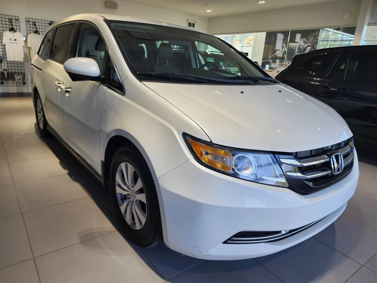 2016 Honda Odyssey EX Image principale